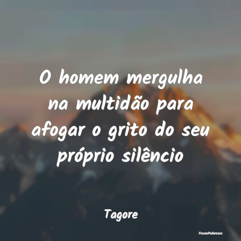O homem mergulha na multidão para afogar o grito ...